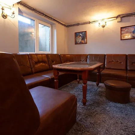 Семеен Хотел “Географски Център” Hotel